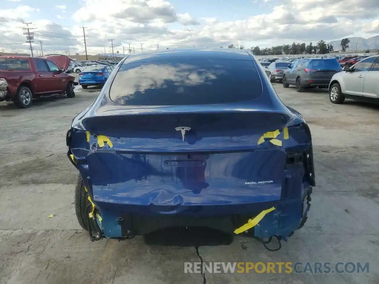 6 Photograph of a damaged car 7SAYGDEE9NF537908 TESLA MODEL Y 2022