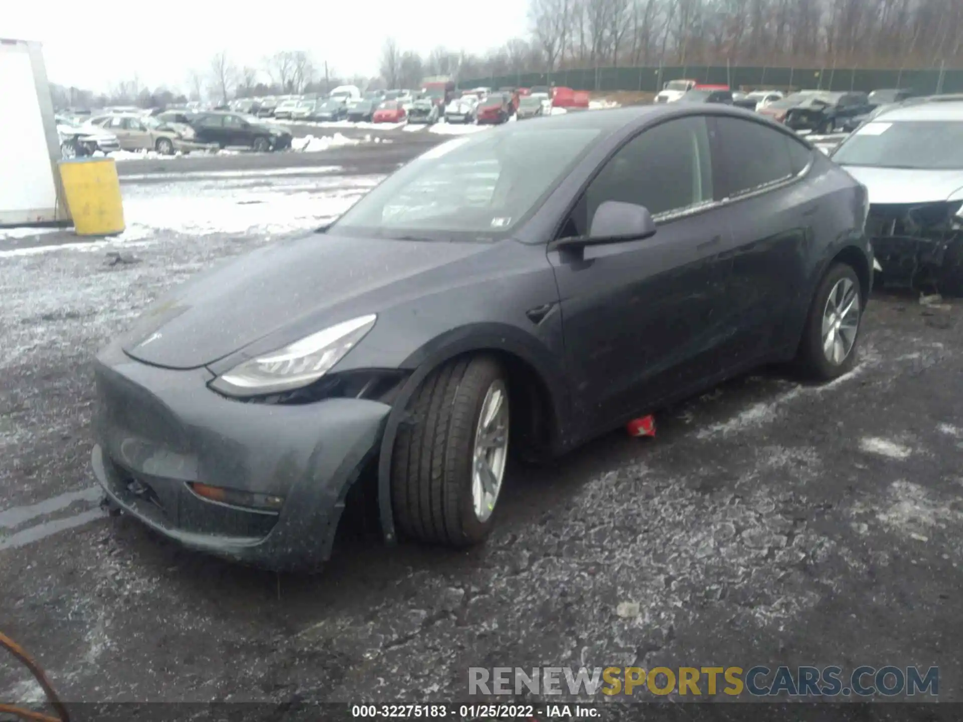 2 Photograph of a damaged car 7SAYGDEEXNF308010 TESLA MODEL Y 2022