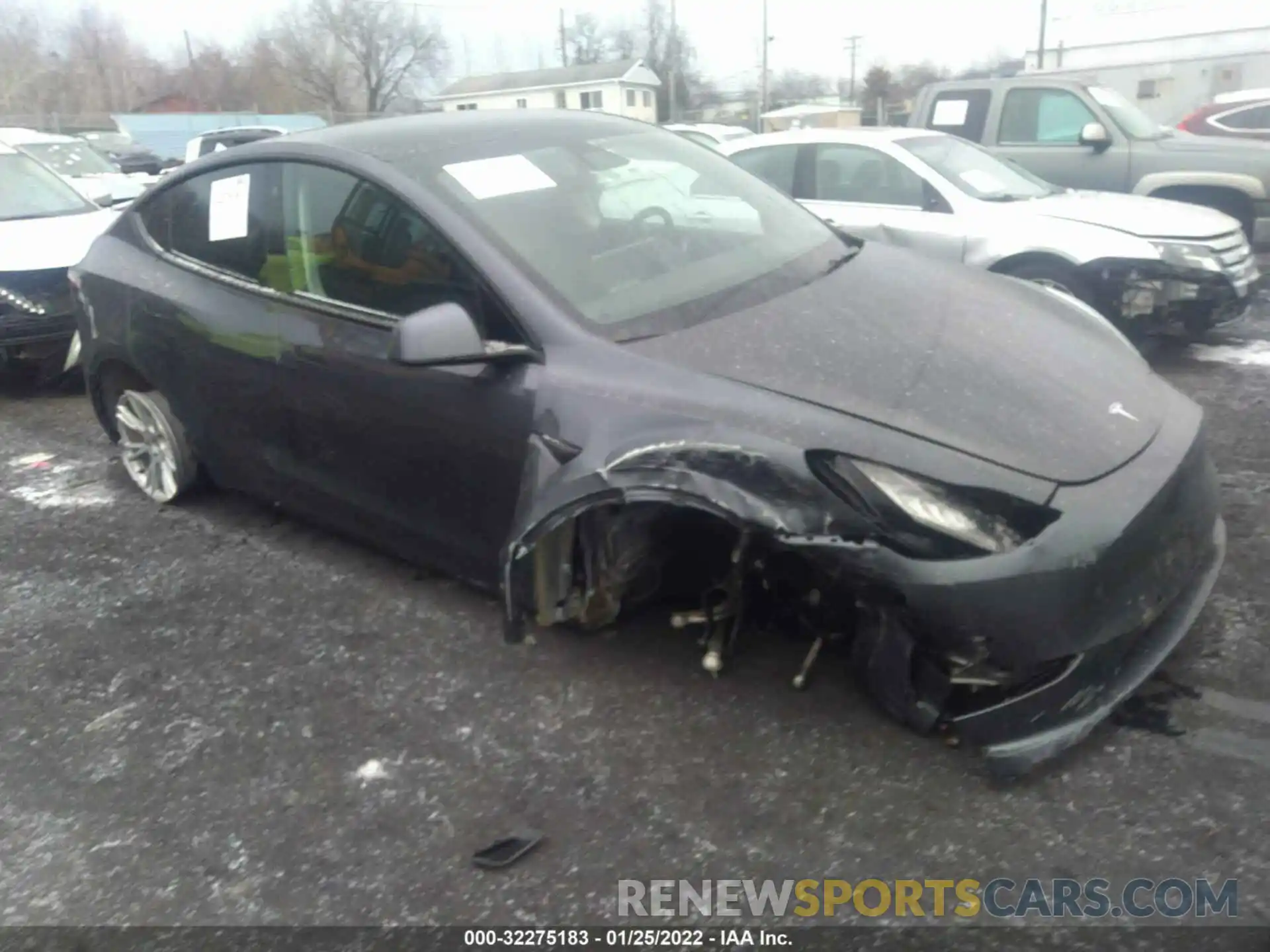 6 Photograph of a damaged car 7SAYGDEEXNF308010 TESLA MODEL Y 2022