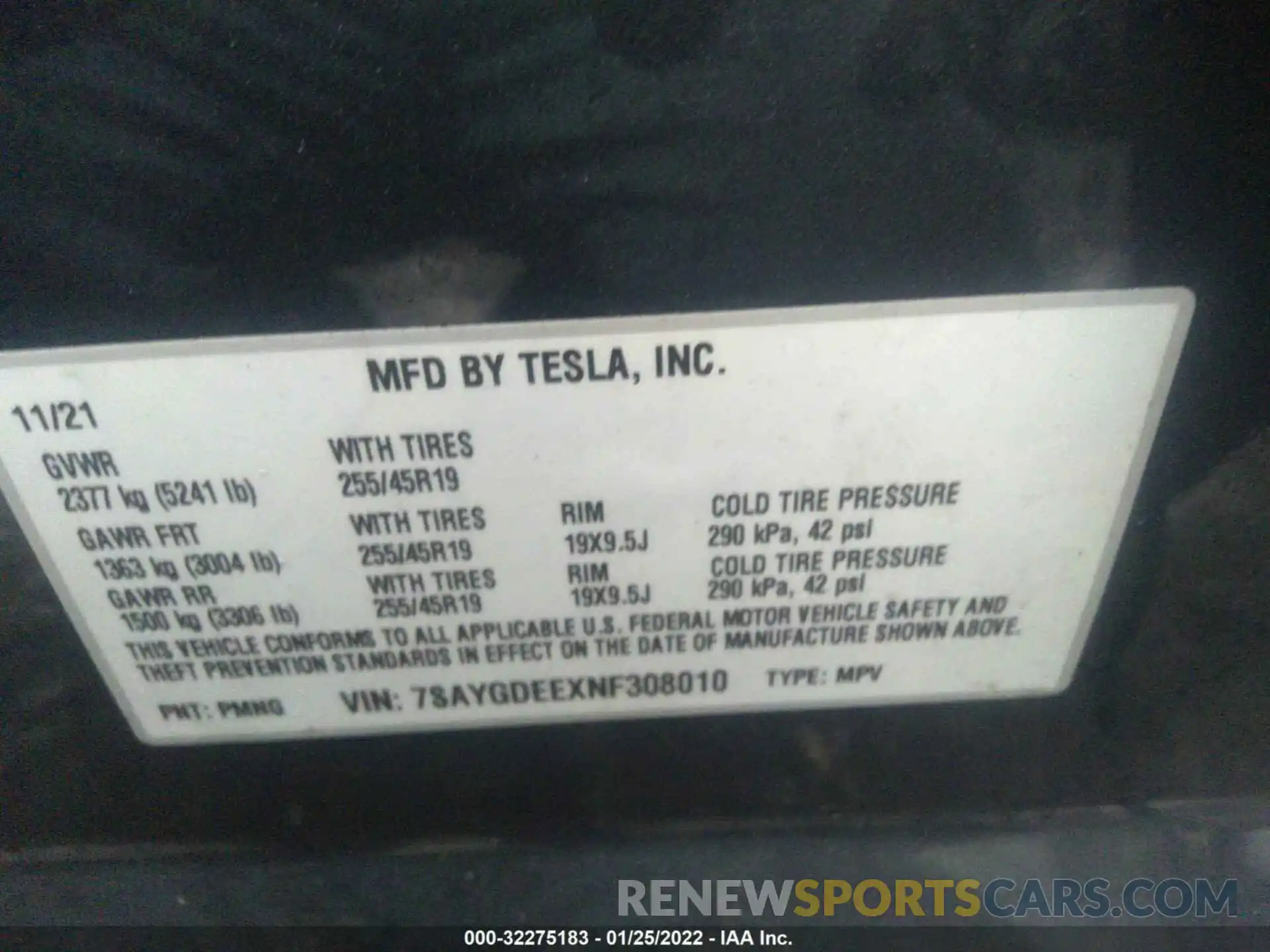 9 Photograph of a damaged car 7SAYGDEEXNF308010 TESLA MODEL Y 2022