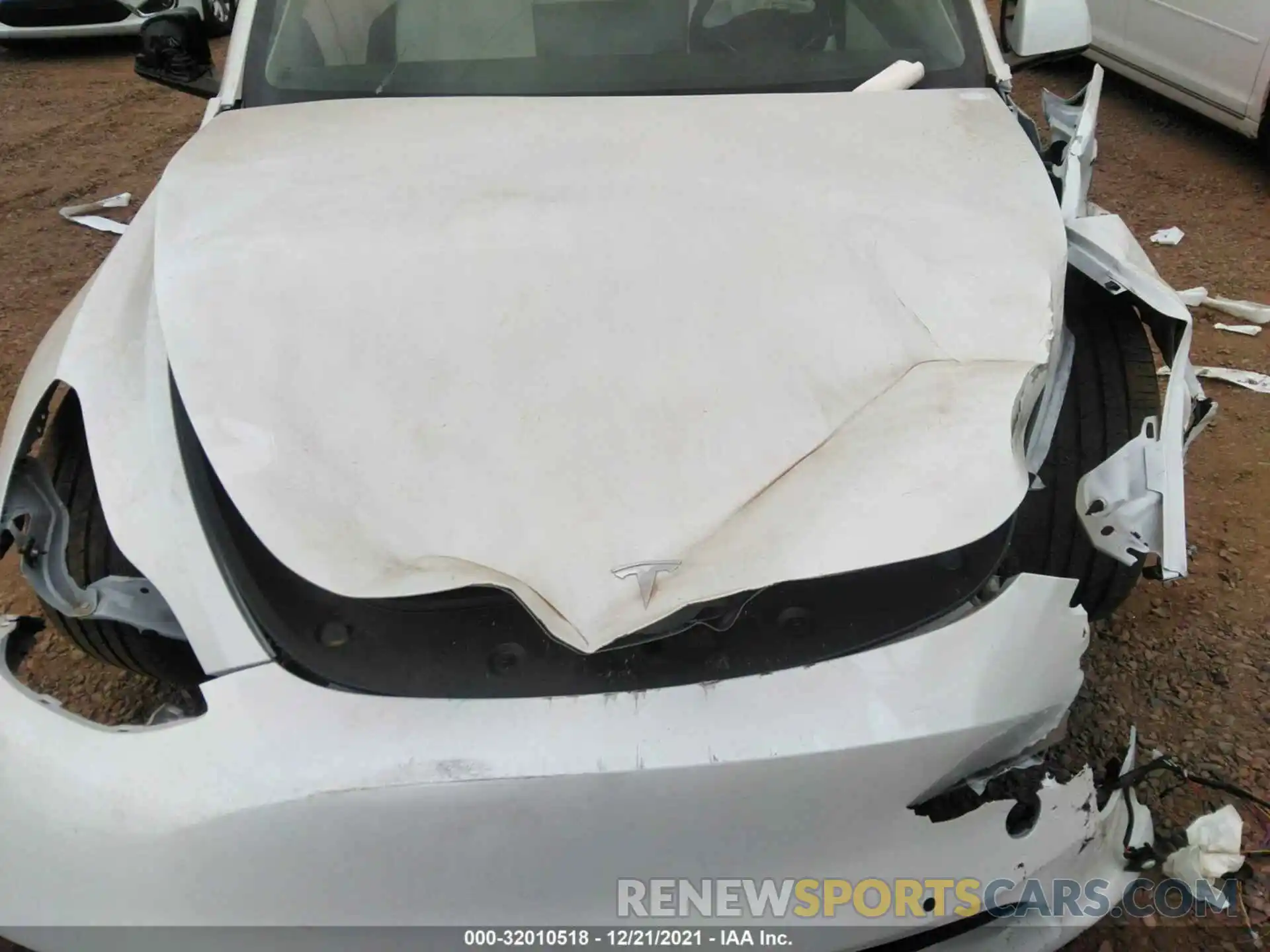 10 Photograph of a damaged car 7SAYGDEEXNF330282 TESLA MODEL Y 2022