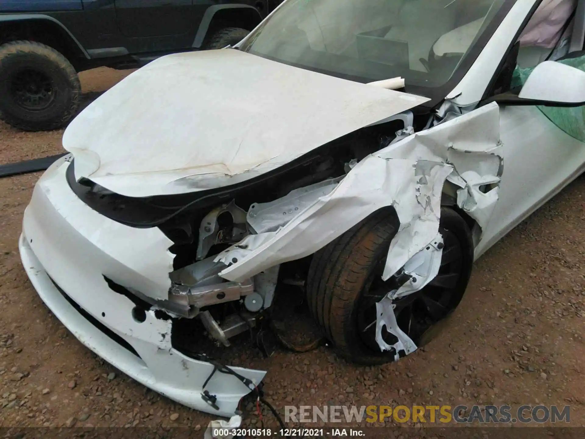 6 Photograph of a damaged car 7SAYGDEEXNF330282 TESLA MODEL Y 2022