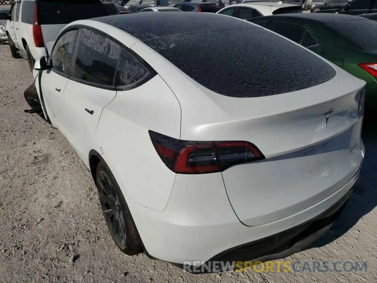 3 Photograph of a damaged car 7SAYGDEEXNF361922 TESLA MODEL Y 2022