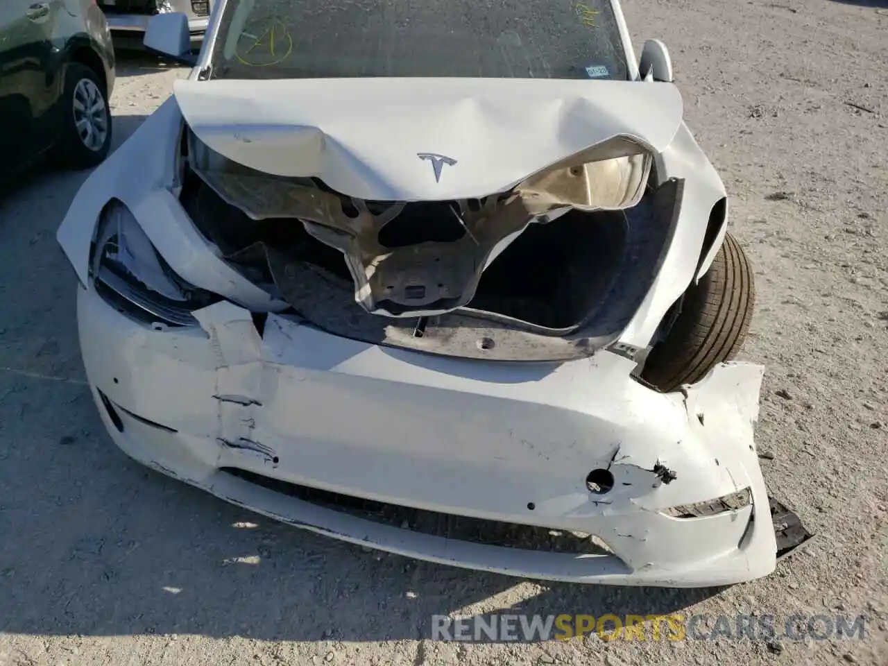 9 Photograph of a damaged car 7SAYGDEEXNF361922 TESLA MODEL Y 2022