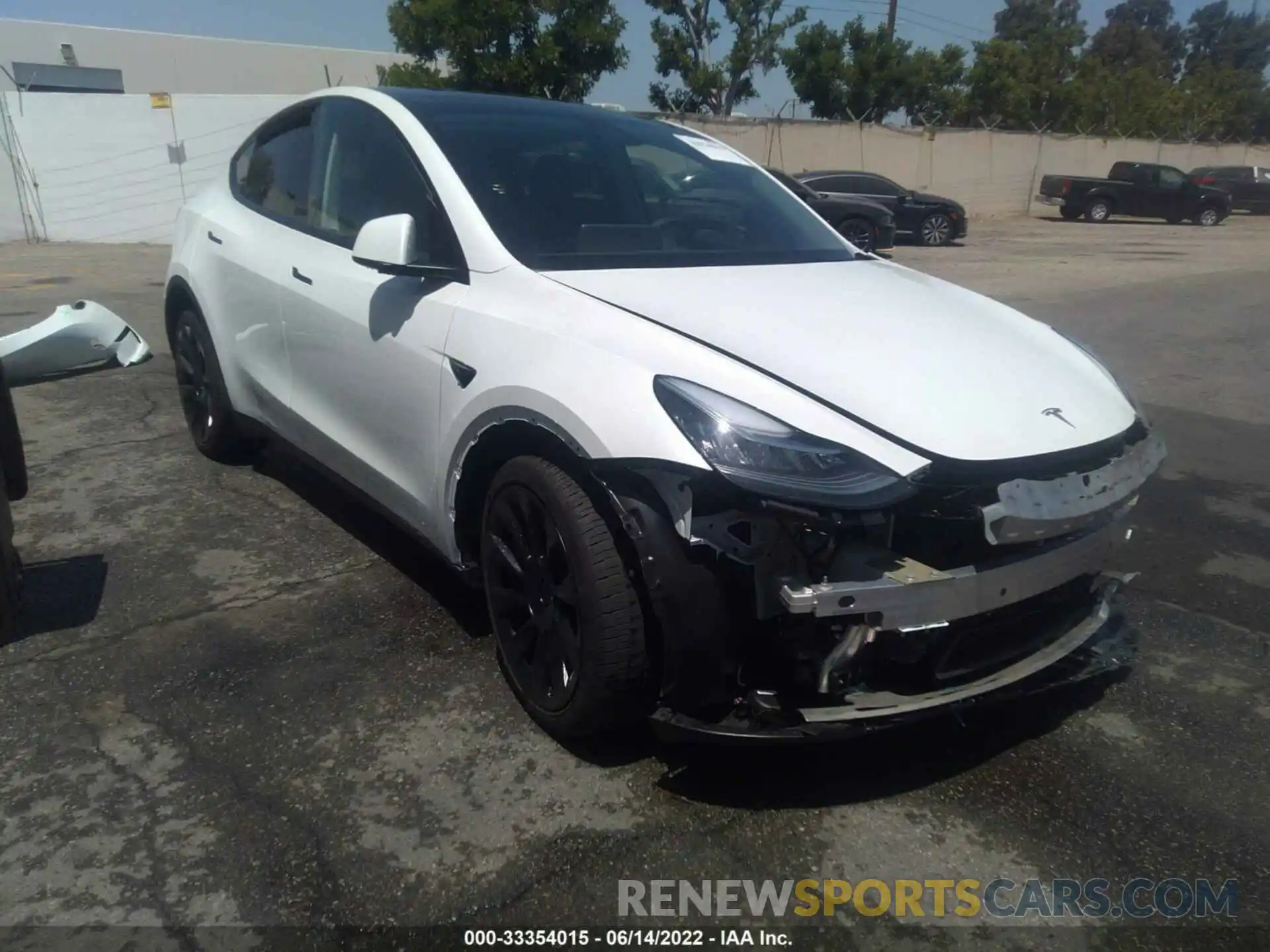 1 Photograph of a damaged car 7SAYGDEEXNF364173 TESLA MODEL Y 2022