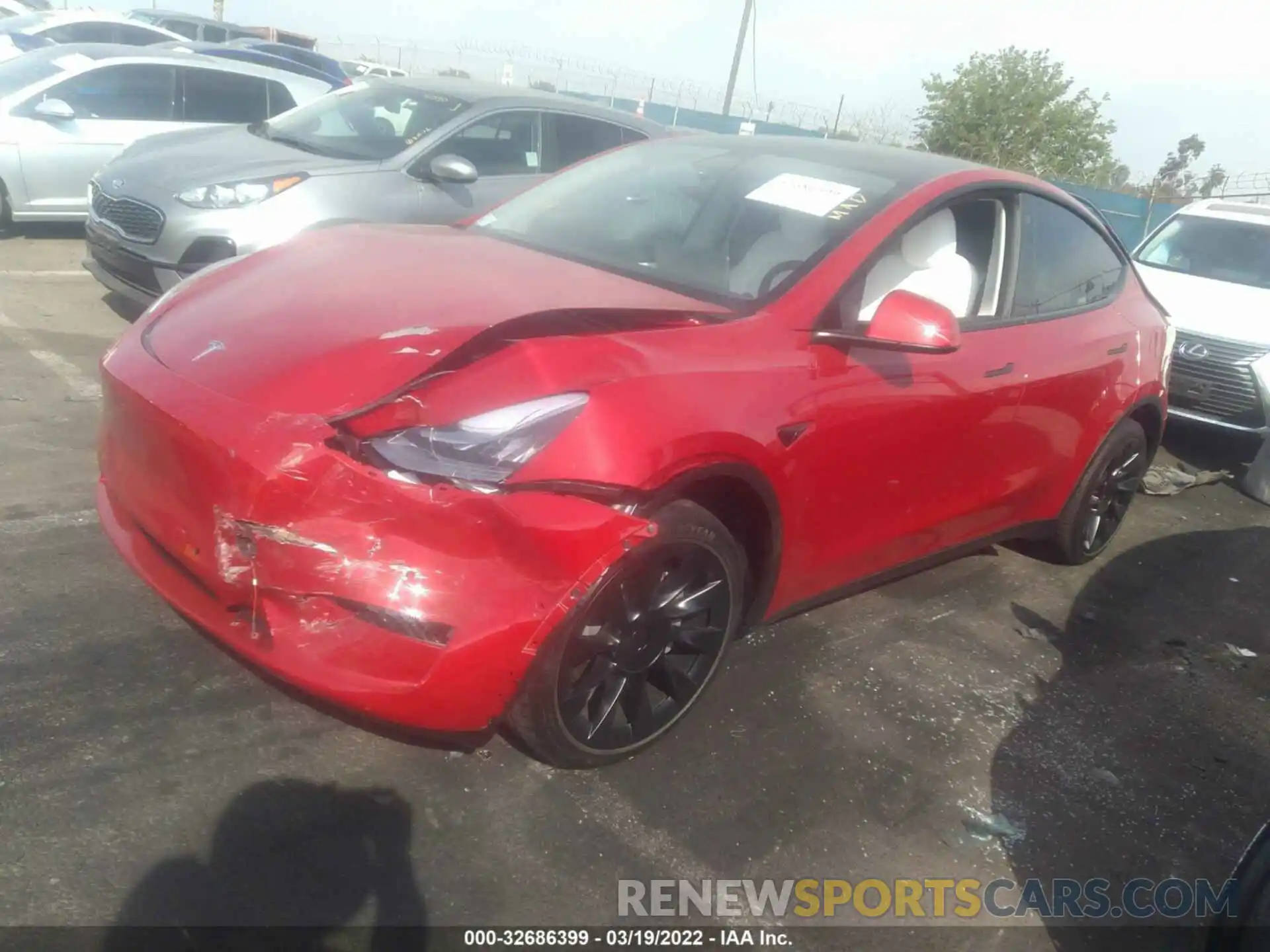 2 Photograph of a damaged car 7SAYGDEEXNF369213 TESLA MODEL Y 2022