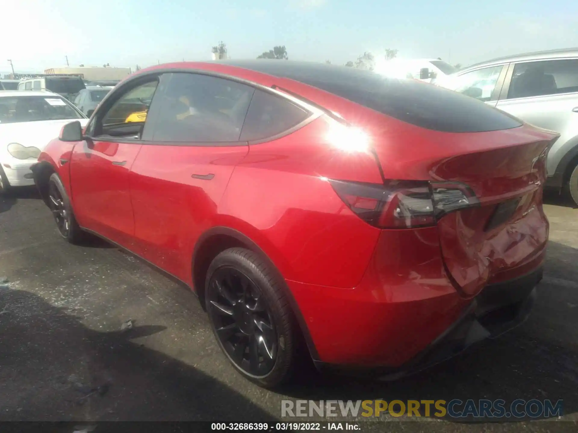 3 Photograph of a damaged car 7SAYGDEEXNF369213 TESLA MODEL Y 2022