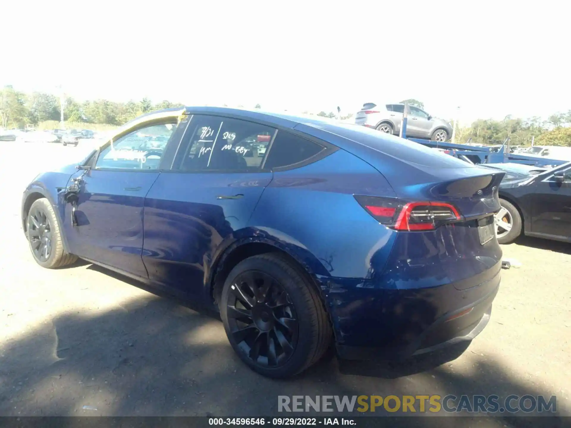 6 Photograph of a damaged car 7SAYGDEEXNF386741 TESLA MODEL Y 2022