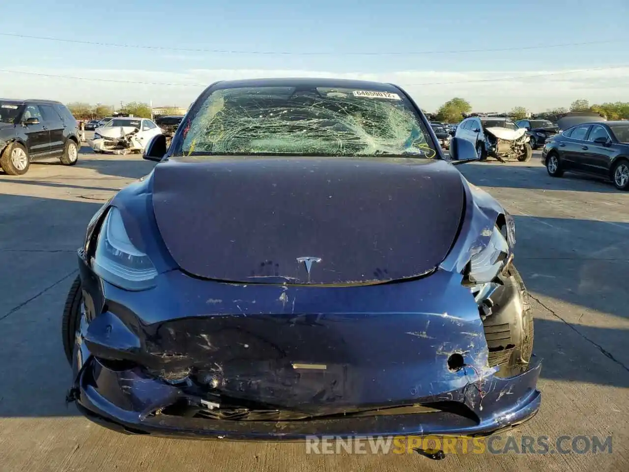 5 Photograph of a damaged car 7SAYGDEEXNF480084 TESLA MODEL Y 2022