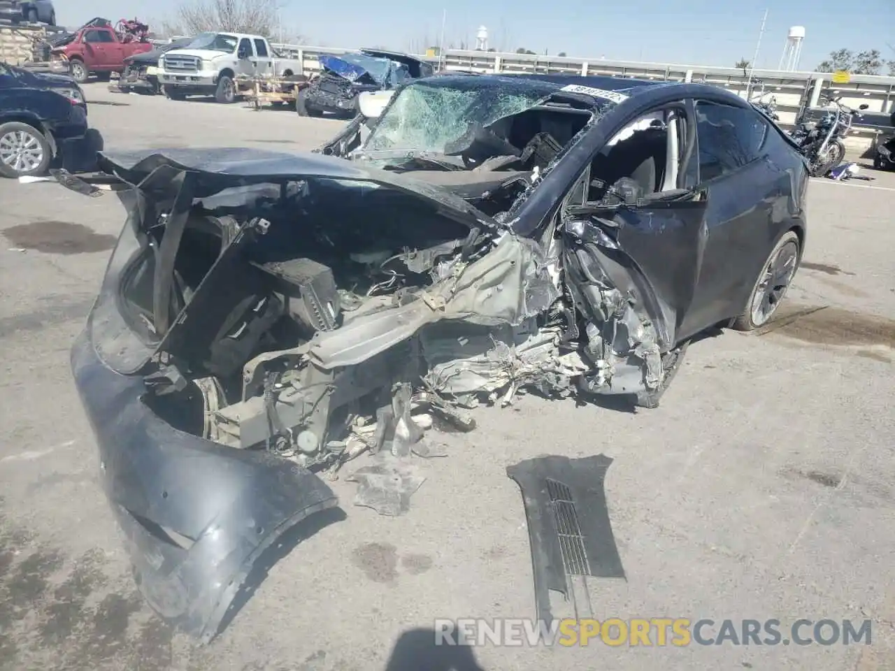 2 Photograph of a damaged car 7SAYGDEF0NF317548 TESLA MODEL Y 2022