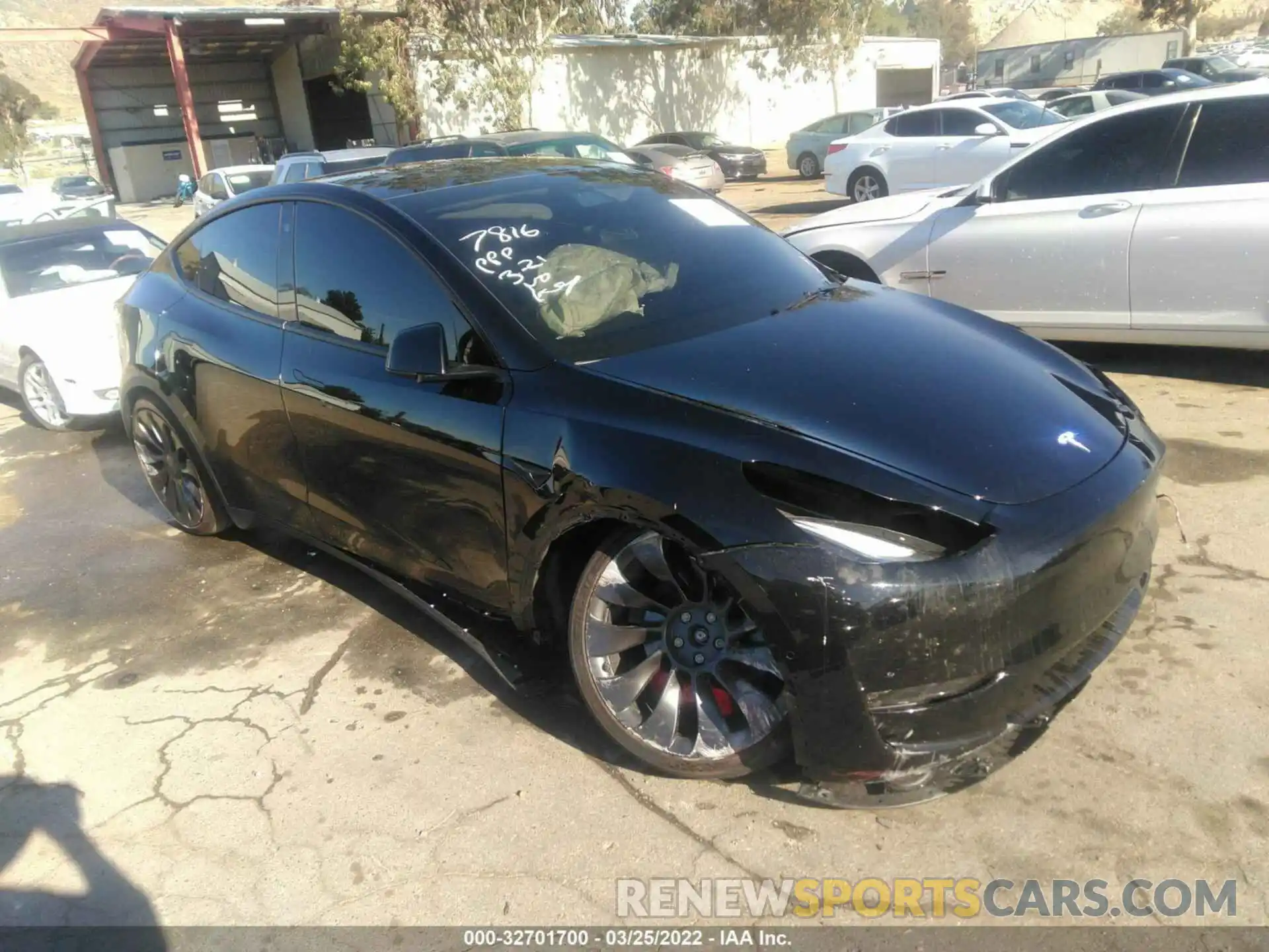 1 Photograph of a damaged car 7SAYGDEF0NF337816 TESLA MODEL Y 2022