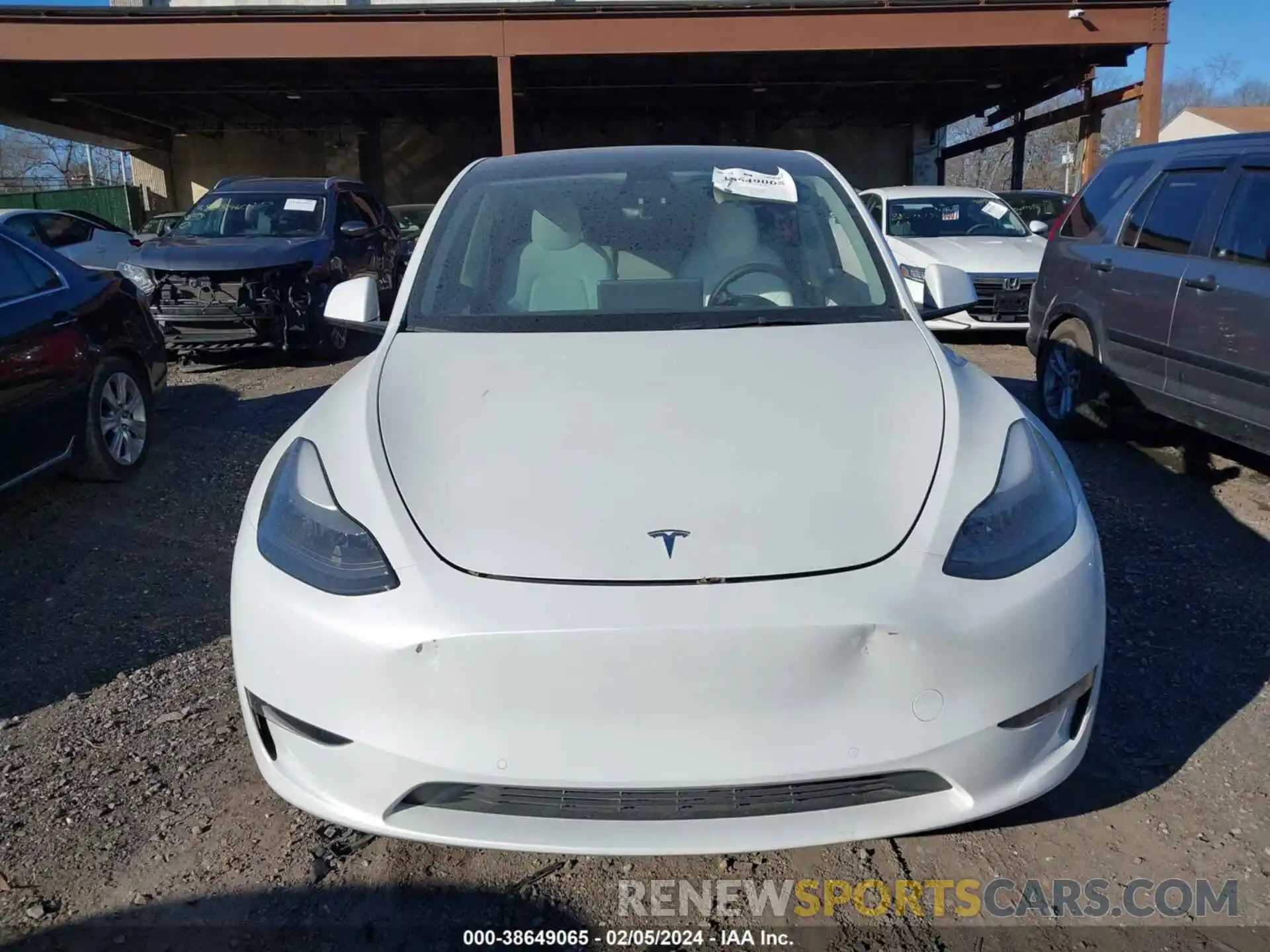 12 Photograph of a damaged car 7SAYGDEF0NF462587 TESLA MODEL Y 2022