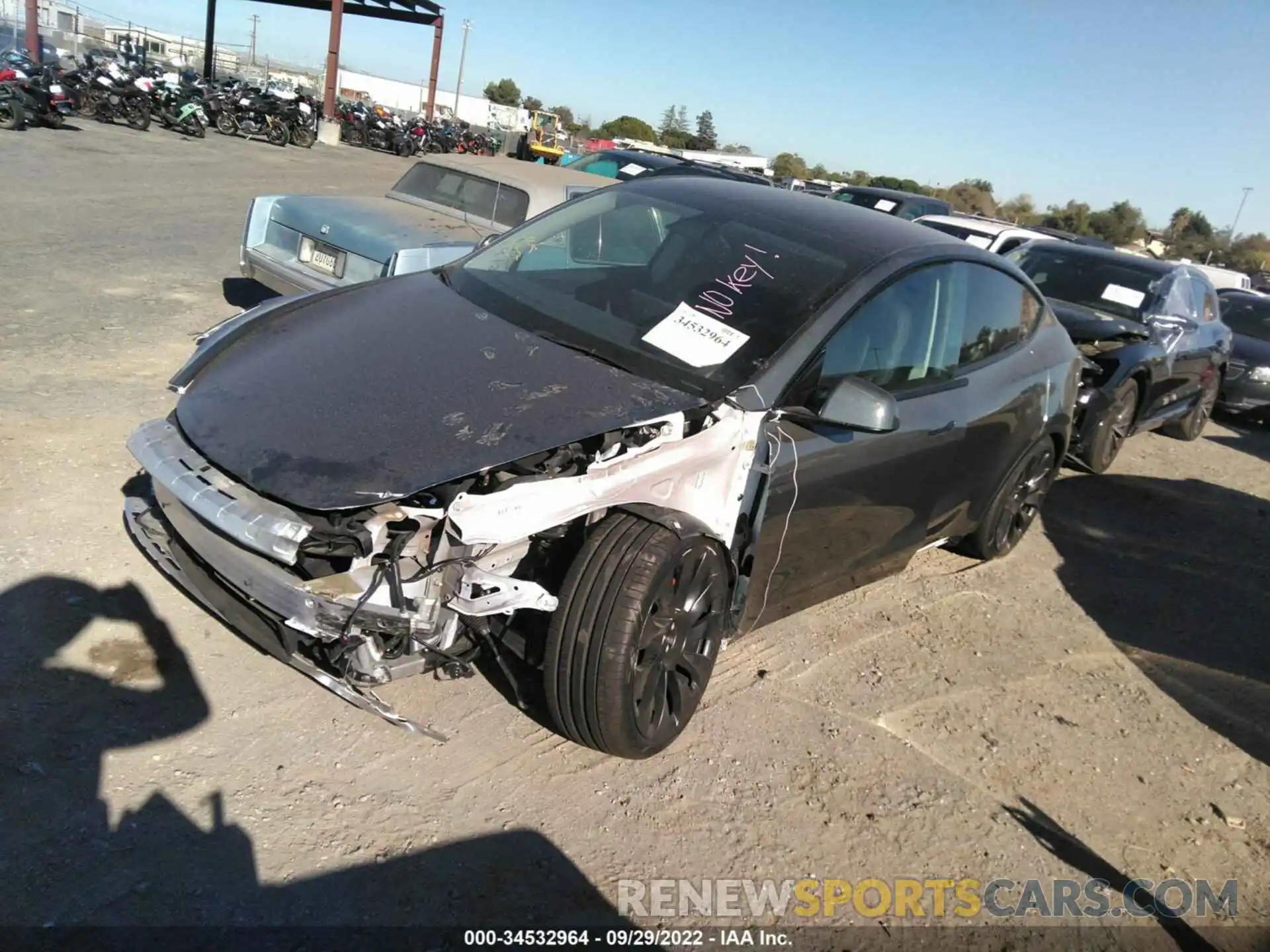 2 Photograph of a damaged car 7SAYGDEF1NF397054 TESLA MODEL Y 2022