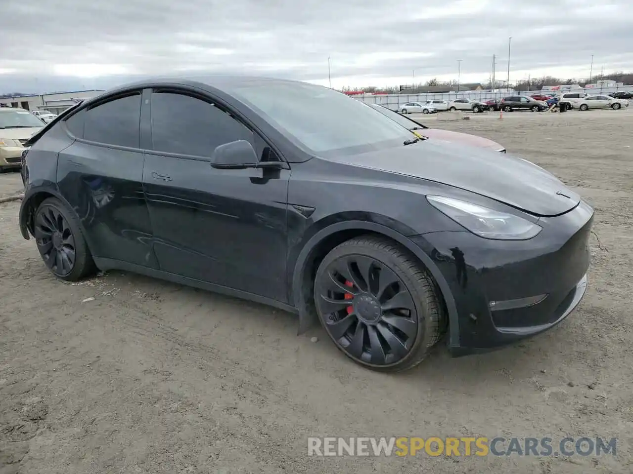 4 Photograph of a damaged car 7SAYGDEF1NF451565 TESLA MODEL Y 2022