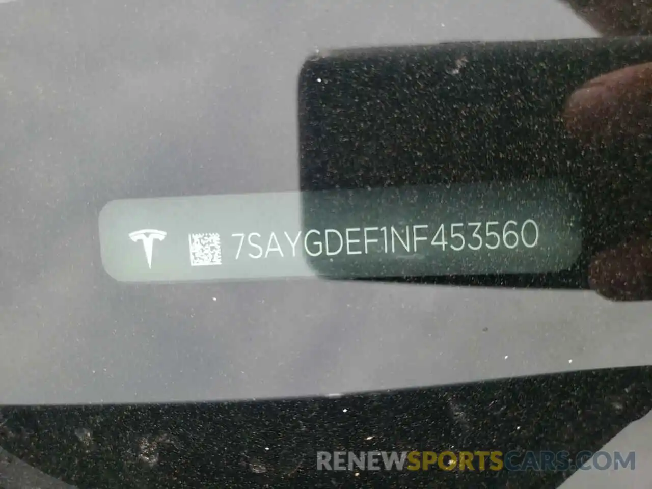 10 Photograph of a damaged car 7SAYGDEF1NF453560 TESLA MODEL Y 2022