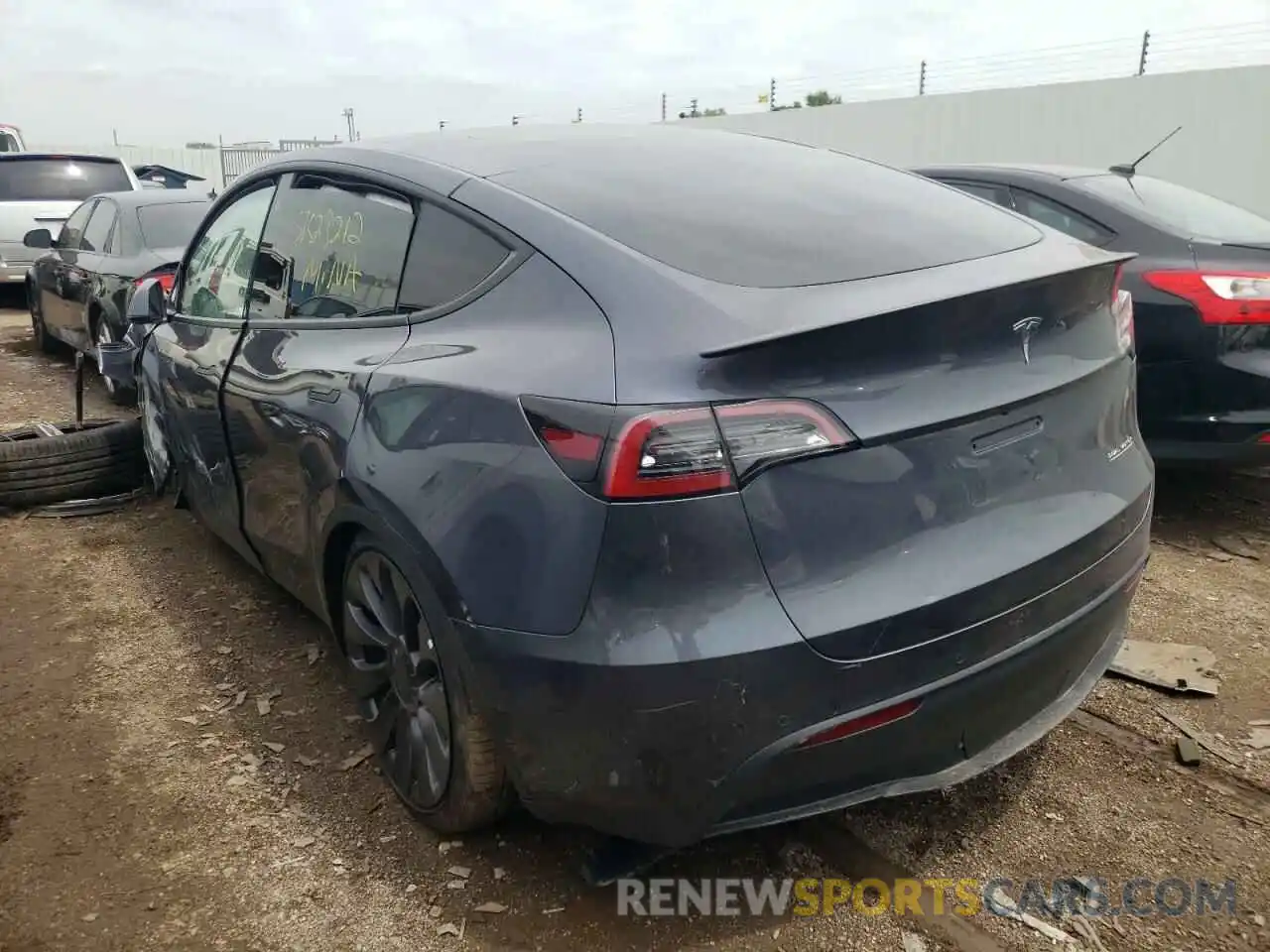 3 Photograph of a damaged car 7SAYGDEF1NF453560 TESLA MODEL Y 2022