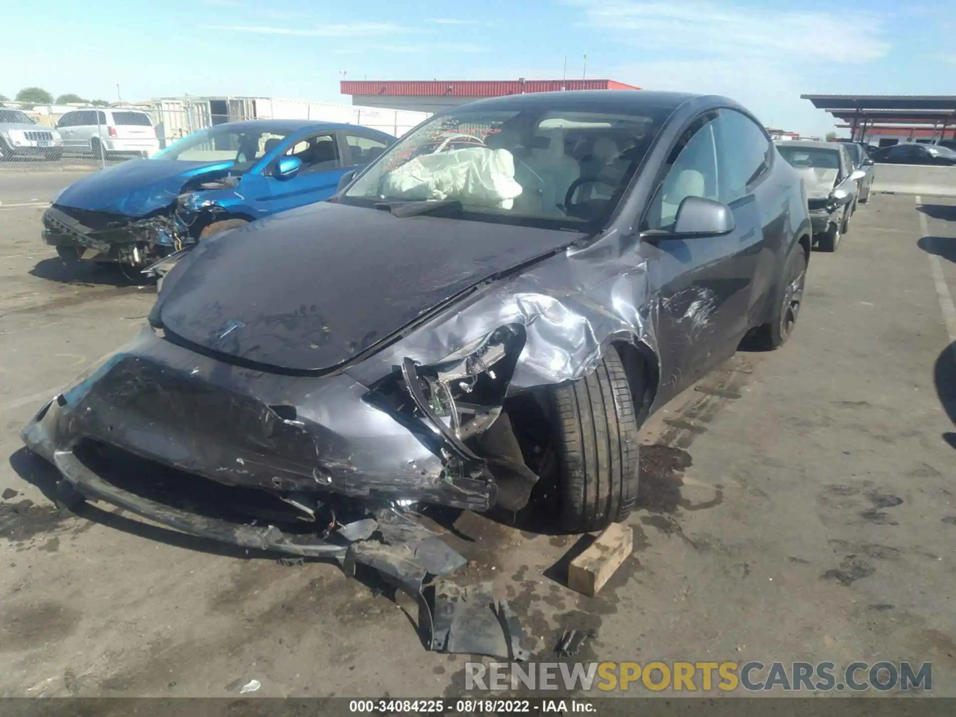 6 Photograph of a damaged car 7SAYGDEF1NF490253 TESLA MODEL Y 2022