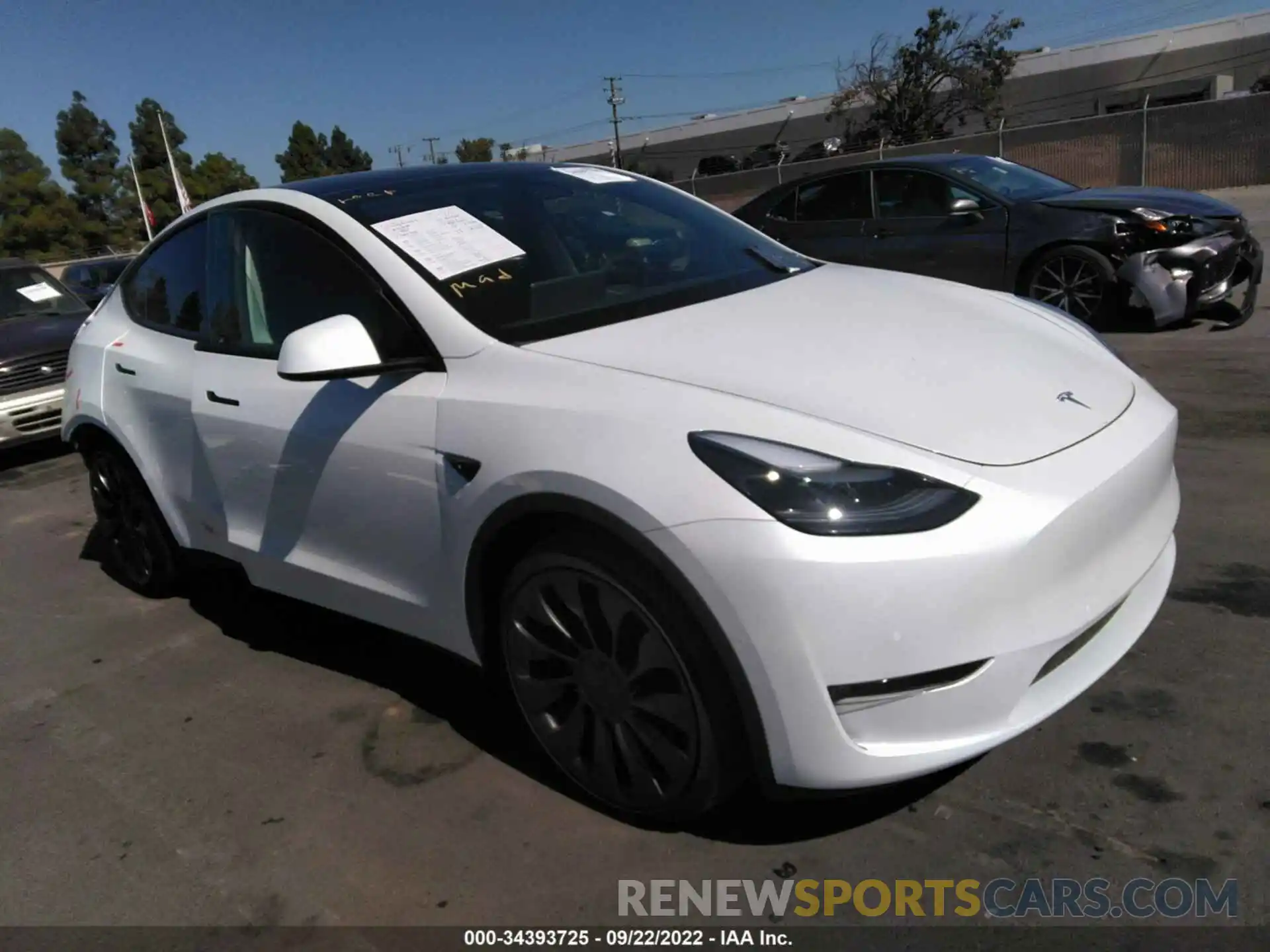 1 Photograph of a damaged car 7SAYGDEF1NF492603 TESLA MODEL Y 2022