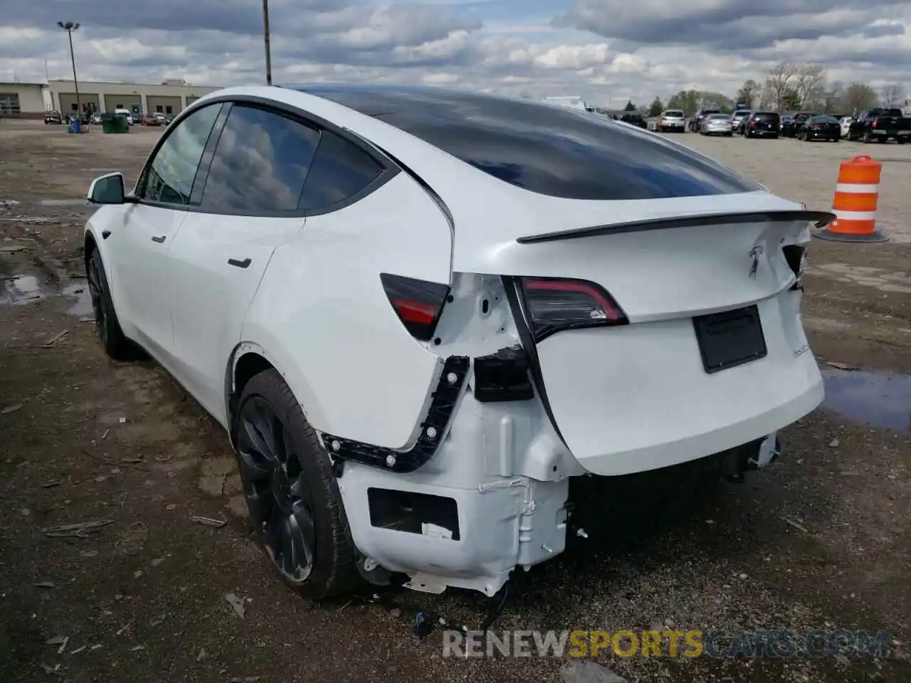 3 Photograph of a damaged car 7SAYGDEF2NF319091 TESLA MODEL Y 2022