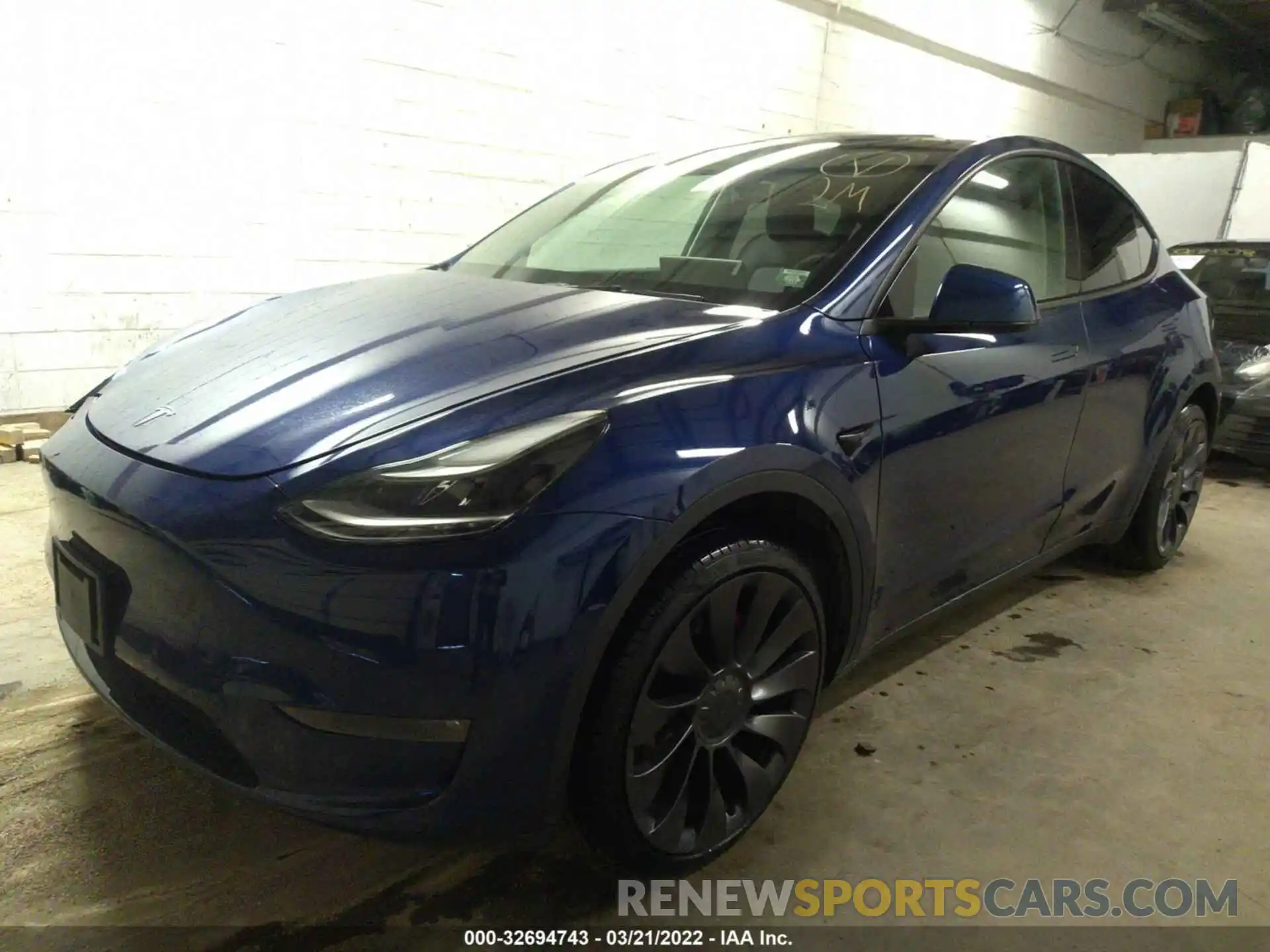 2 Photograph of a damaged car 7SAYGDEF2NF319883 TESLA MODEL Y 2022