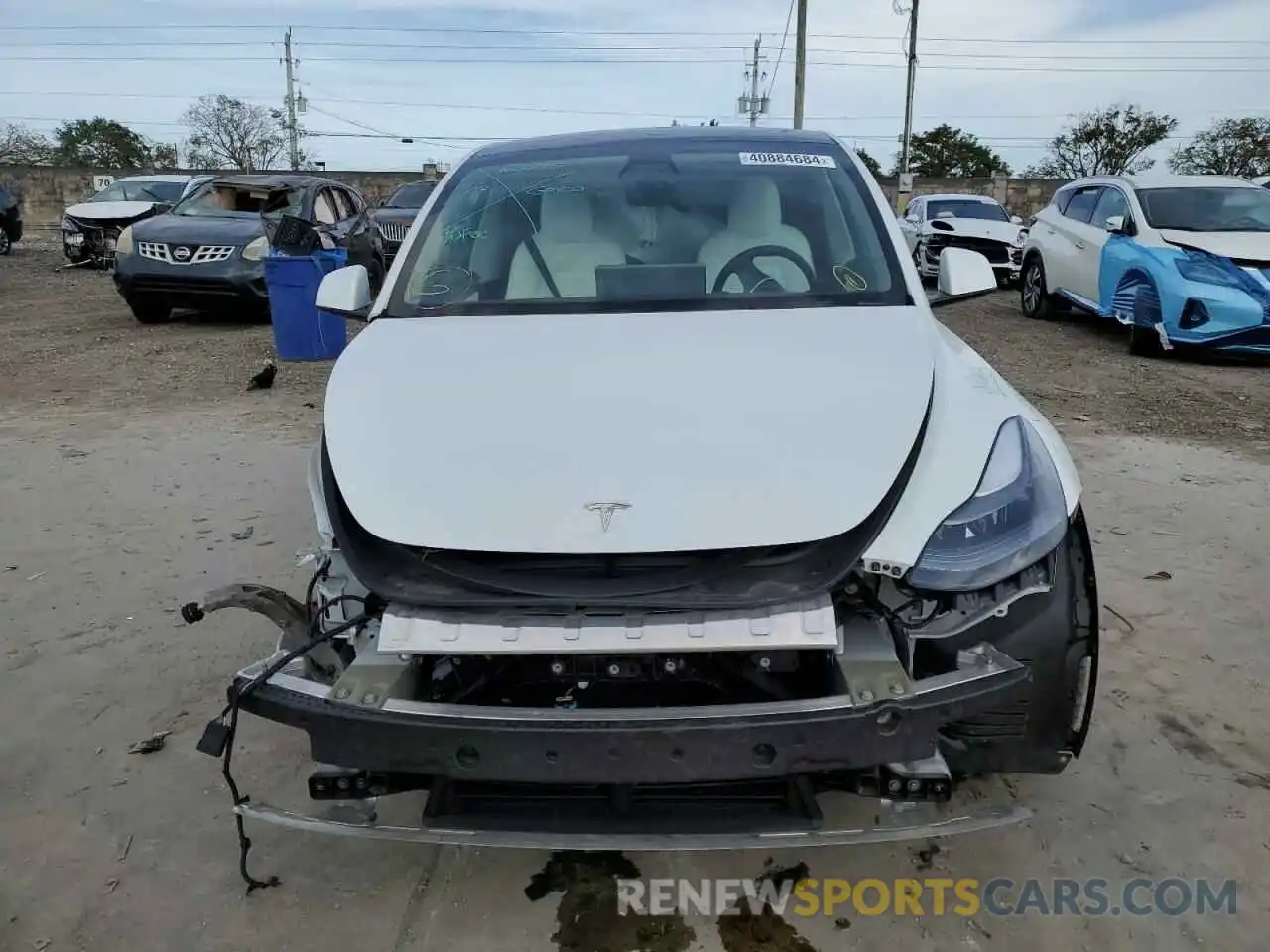 5 Photograph of a damaged car 7SAYGDEF2NF338949 TESLA MODEL Y 2022