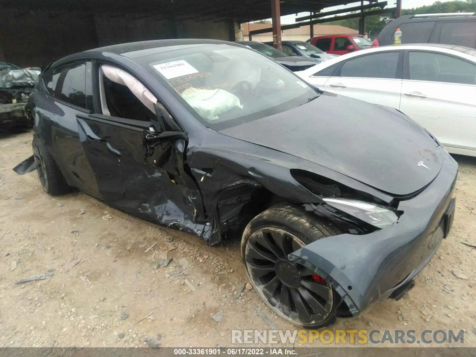 1 Photograph of a damaged car 7SAYGDEF2NF454085 TESLA MODEL Y 2022