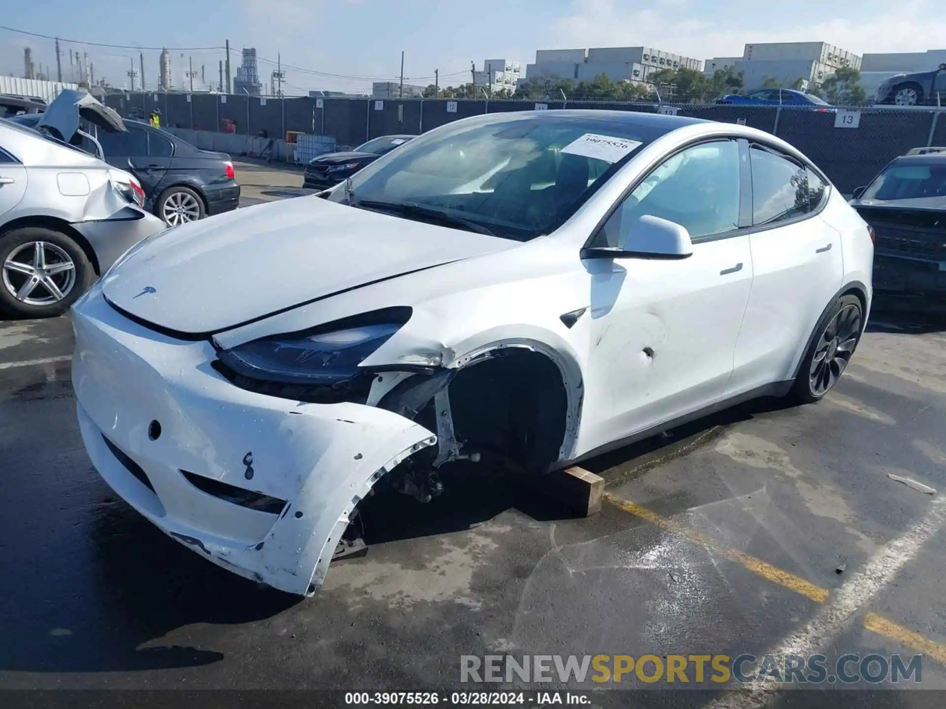 2 Photograph of a damaged car 7SAYGDEF2NF489550 TESLA MODEL Y 2022