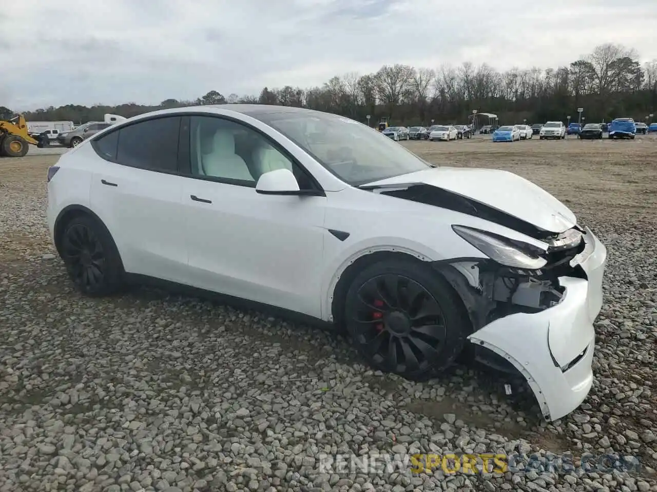 4 Photograph of a damaged car 7SAYGDEF2NF518934 TESLA MODEL Y 2022