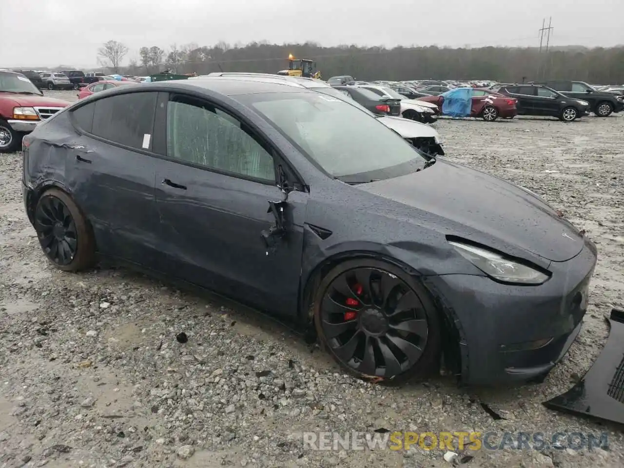 4 Photograph of a damaged car 7SAYGDEF2NF565610 TESLA MODEL Y 2022