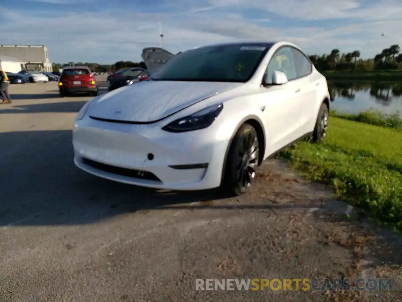 2 Photograph of a damaged car 7SAYGDEF3NF326163 TESLA MODEL Y 2022