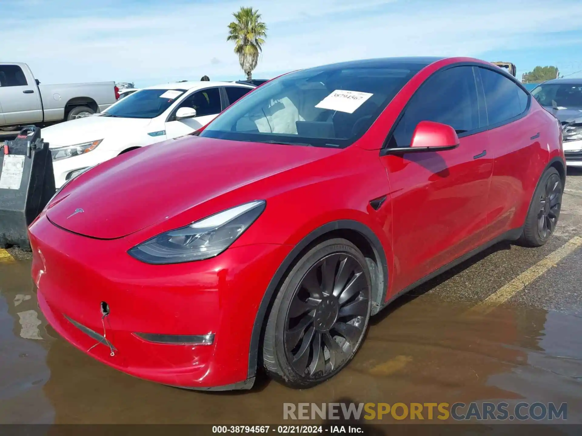 2 Photograph of a damaged car 7SAYGDEF3NF348339 TESLA MODEL Y 2022