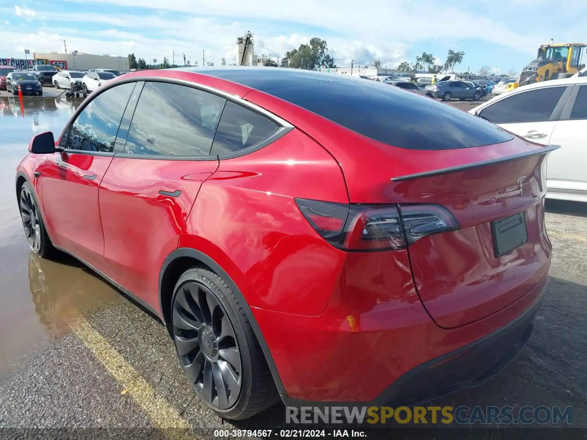 3 Photograph of a damaged car 7SAYGDEF3NF348339 TESLA MODEL Y 2022