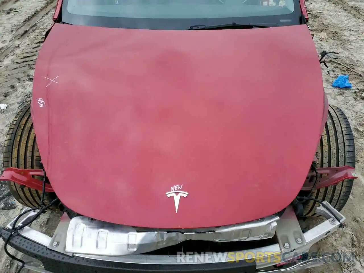 12 Photograph of a damaged car 7SAYGDEF3NF376951 TESLA MODEL Y 2022