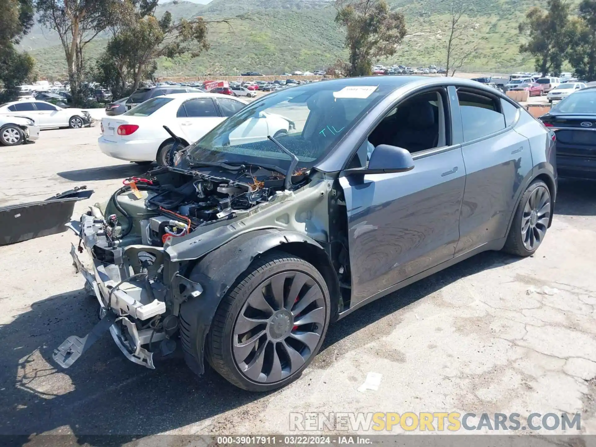 2 Photograph of a damaged car 7SAYGDEF4NF315155 TESLA MODEL Y 2022