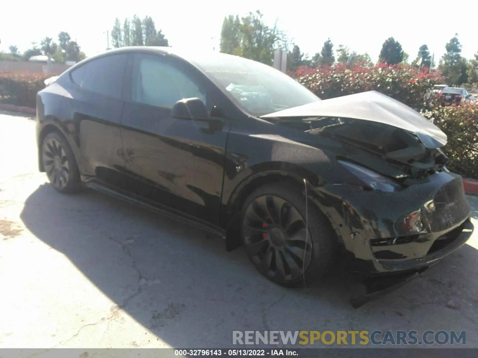 1 Photograph of a damaged car 7SAYGDEF4NF324387 TESLA MODEL Y 2022