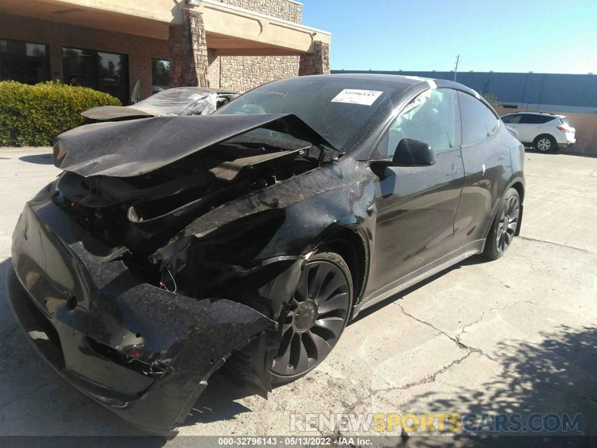 2 Photograph of a damaged car 7SAYGDEF4NF324387 TESLA MODEL Y 2022