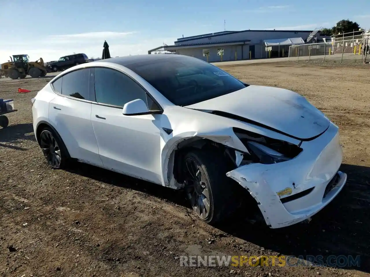 4 Photograph of a damaged car 7SAYGDEF4NF338161 TESLA MODEL Y 2022