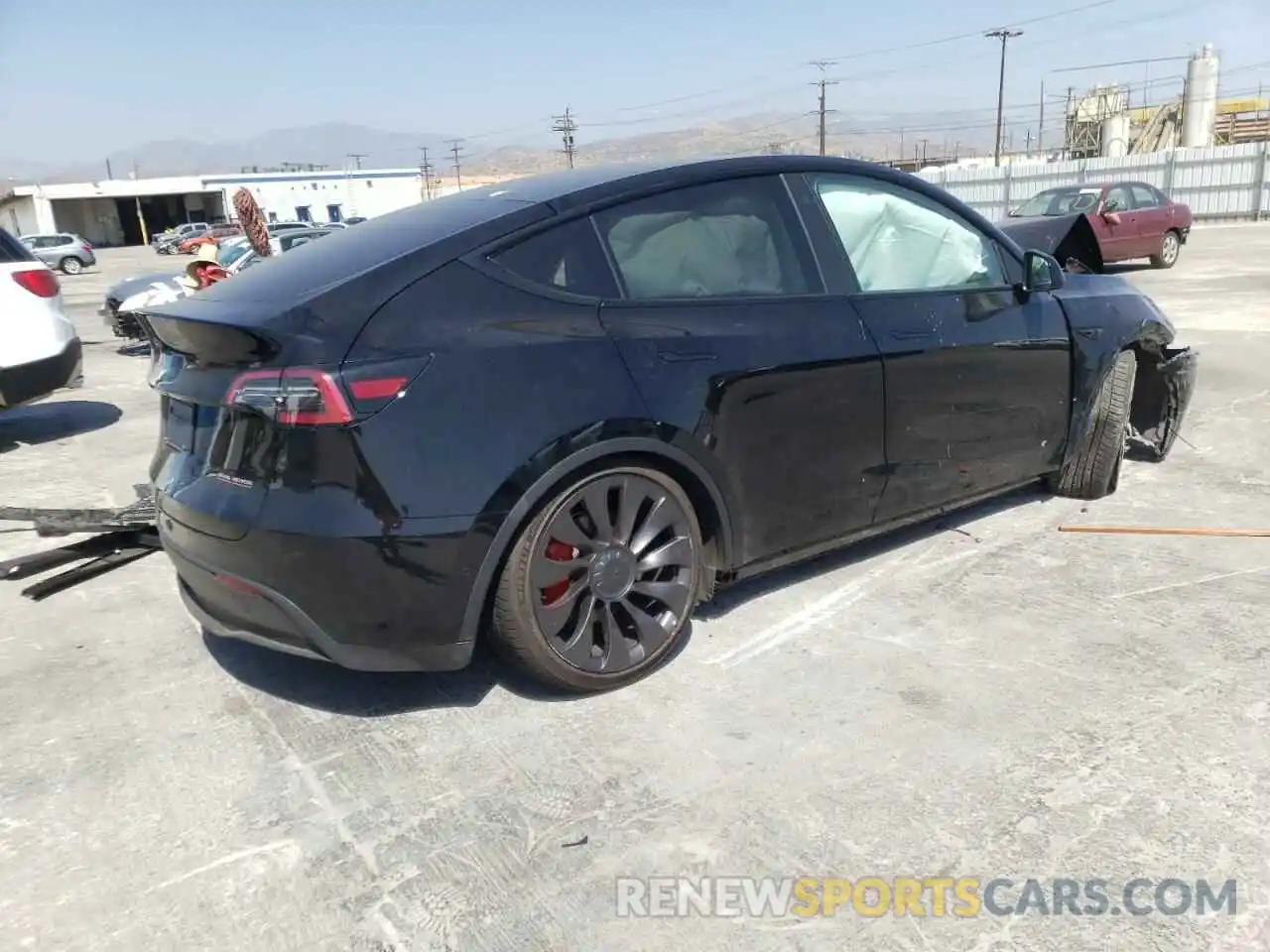 4 Photograph of a damaged car 7SAYGDEF4NF346549 TESLA MODEL Y 2022