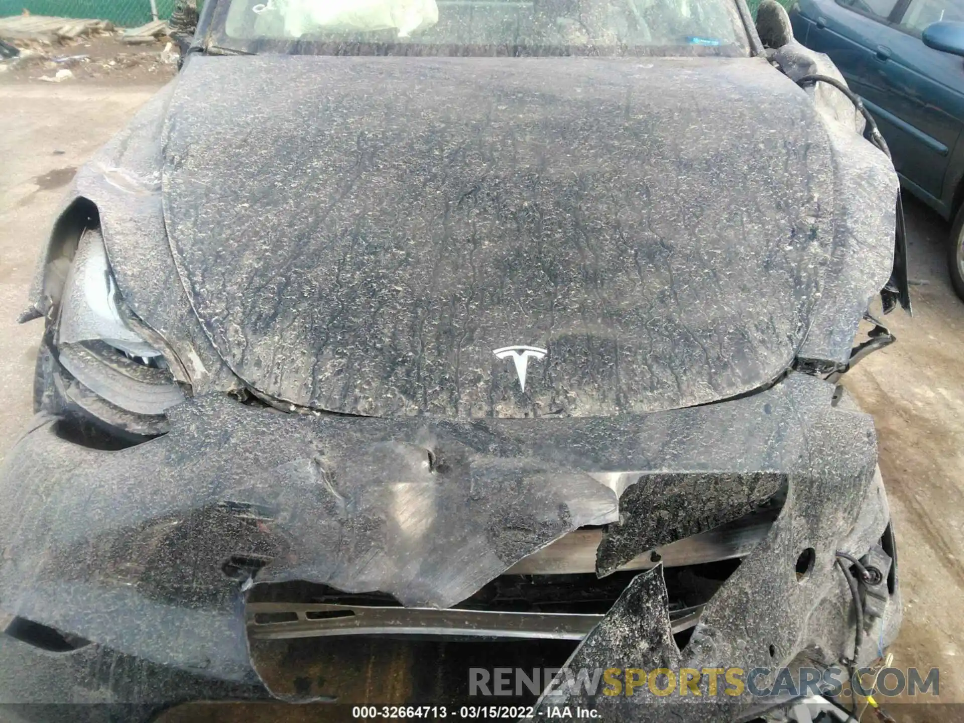 10 Photograph of a damaged car 7SAYGDEF4NF375517 TESLA MODEL Y 2022