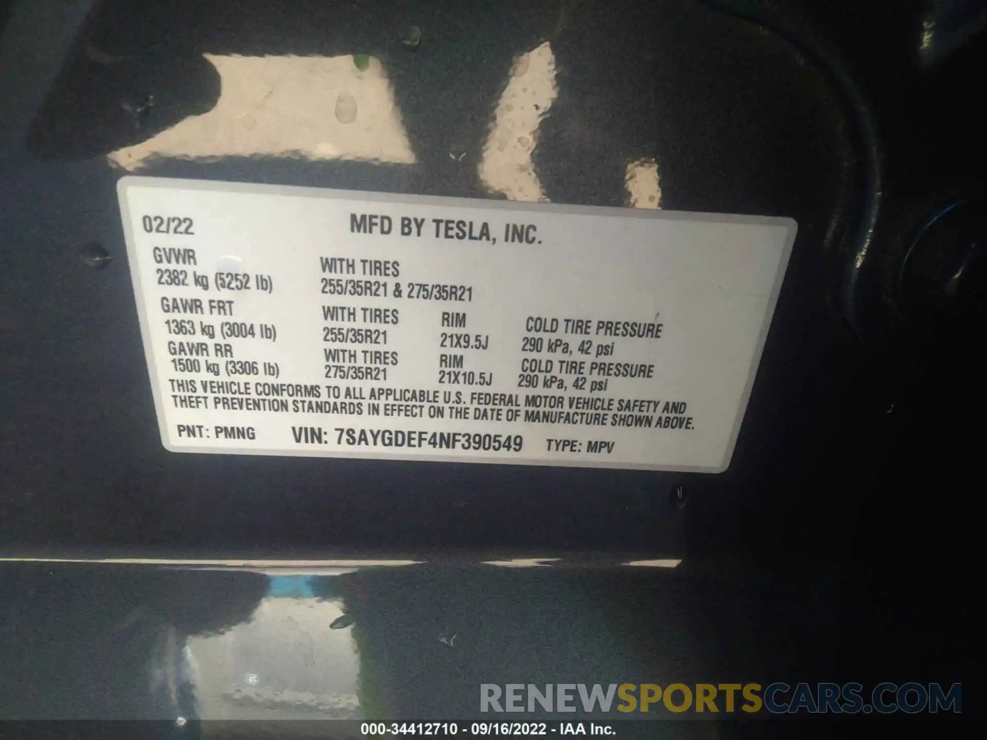 9 Photograph of a damaged car 7SAYGDEF4NF390549 TESLA MODEL Y 2022