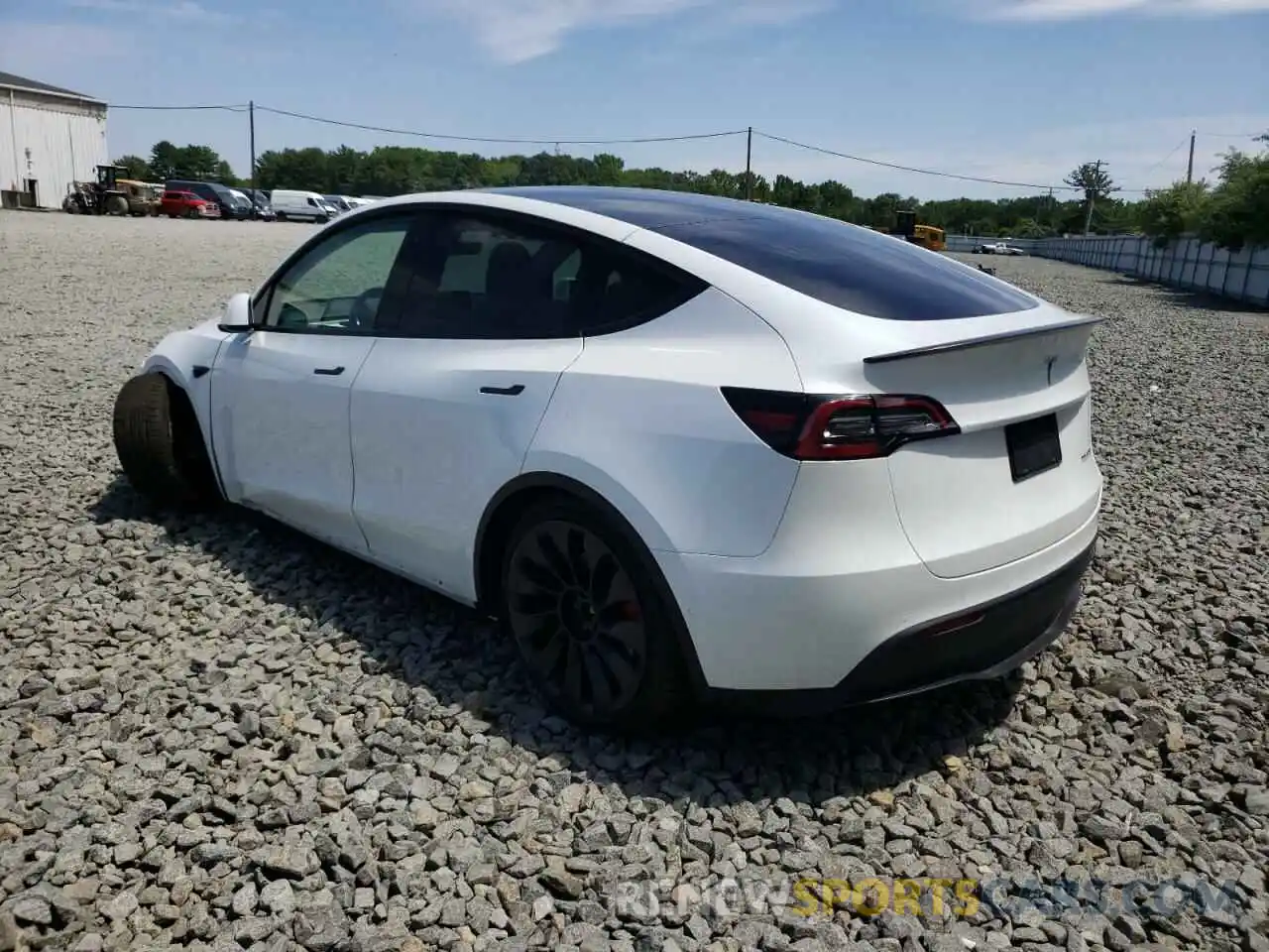 3 Photograph of a damaged car 7SAYGDEF5NF380824 TESLA MODEL Y 2022