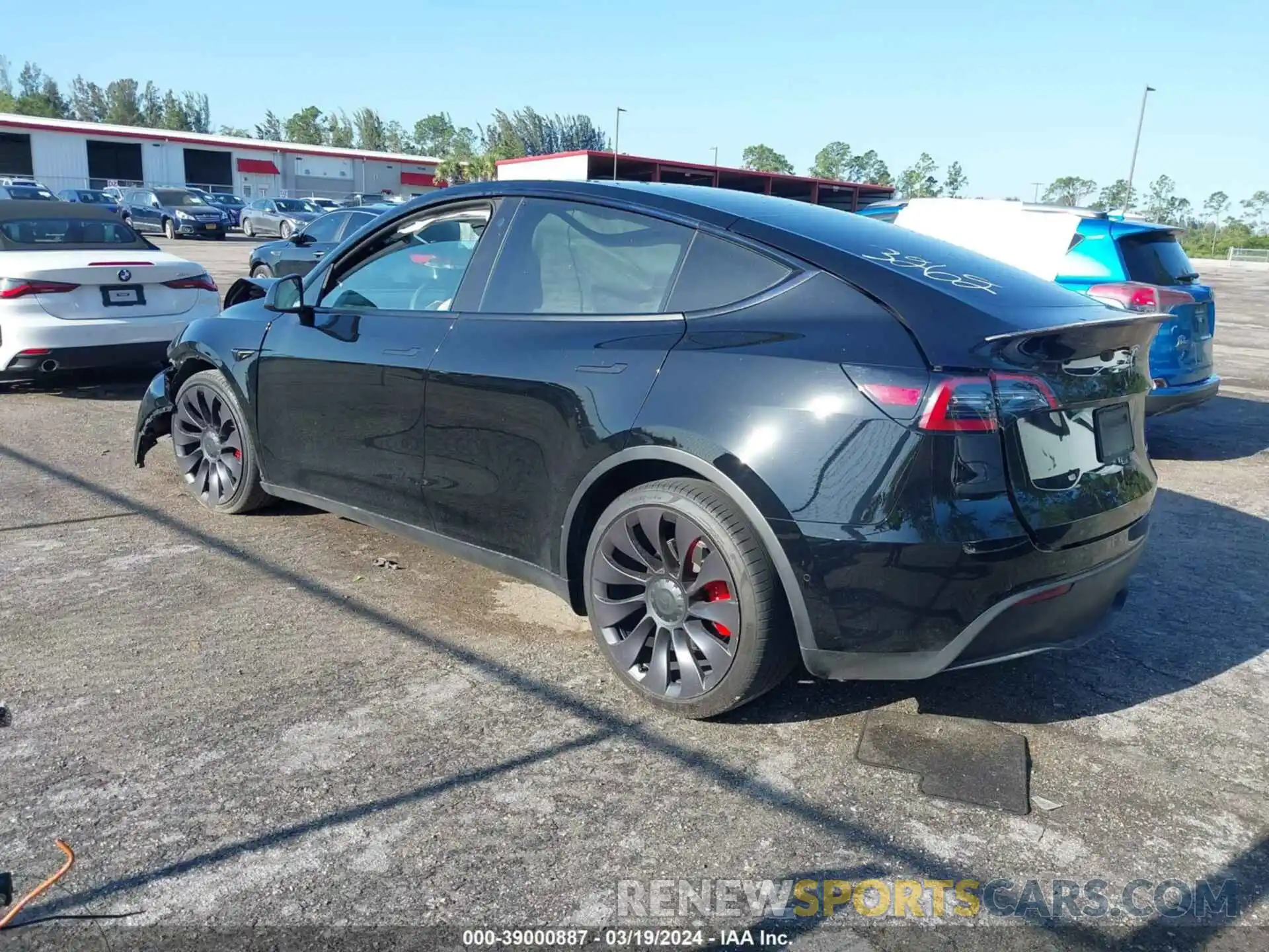 3 Photograph of a damaged car 7SAYGDEF6NF313262 TESLA MODEL Y 2022