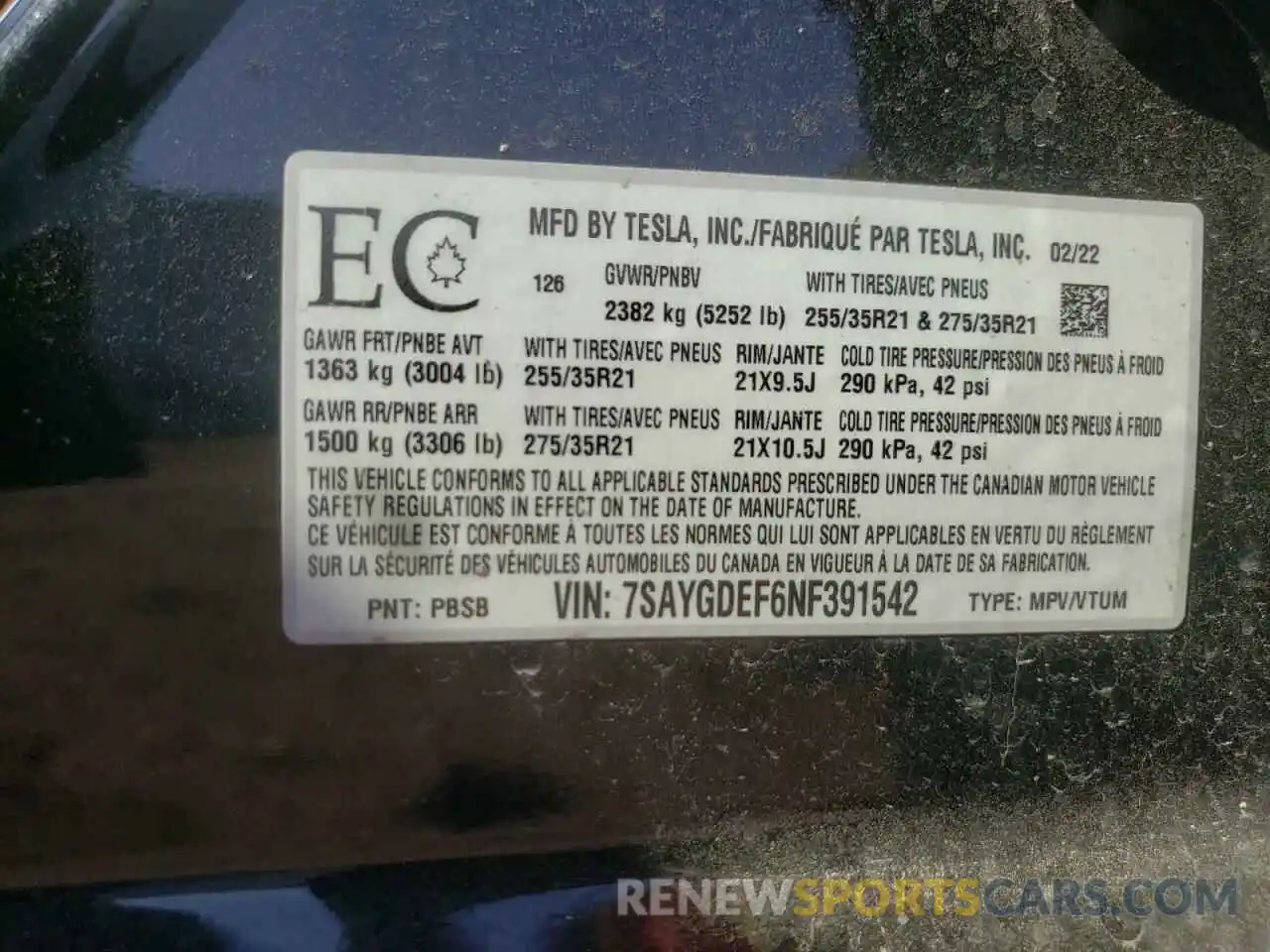 10 Photograph of a damaged car 7SAYGDEF6NF391542 TESLA MODEL Y 2022