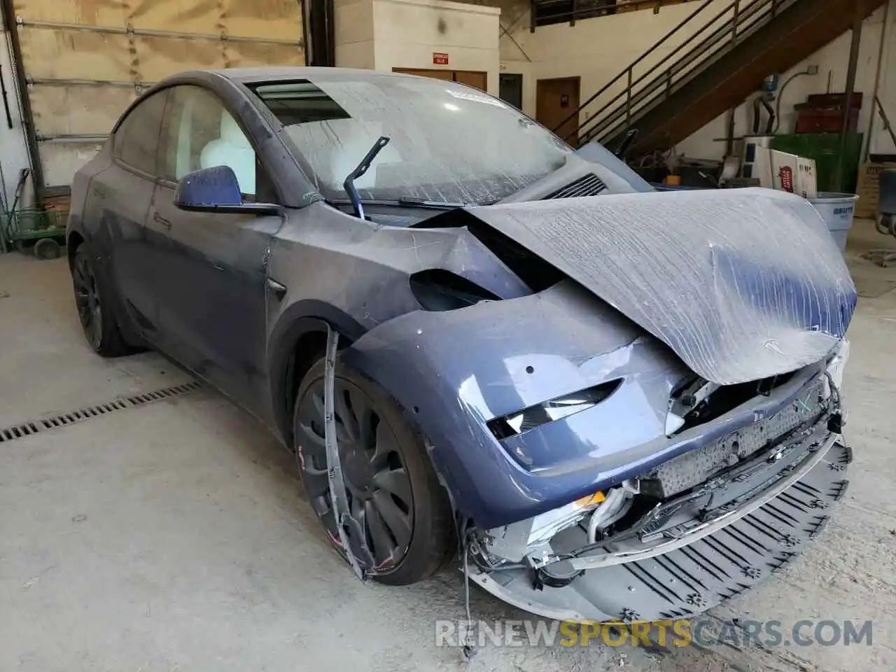 1 Photograph of a damaged car 7SAYGDEF6NF405567 TESLA MODEL Y 2022