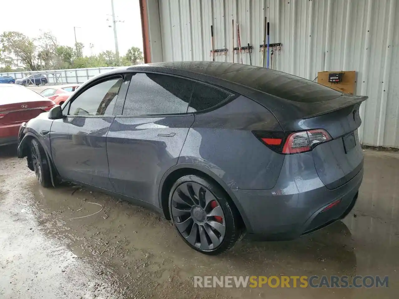 2 Photograph of a damaged car 7SAYGDEF6NF469009 TESLA MODEL Y 2022