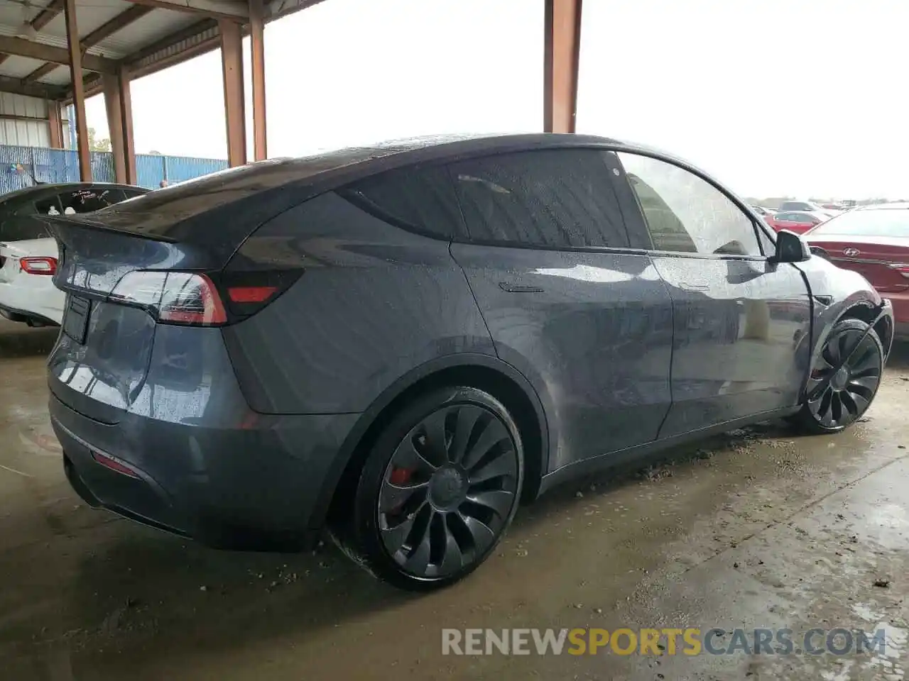 3 Photograph of a damaged car 7SAYGDEF6NF469009 TESLA MODEL Y 2022