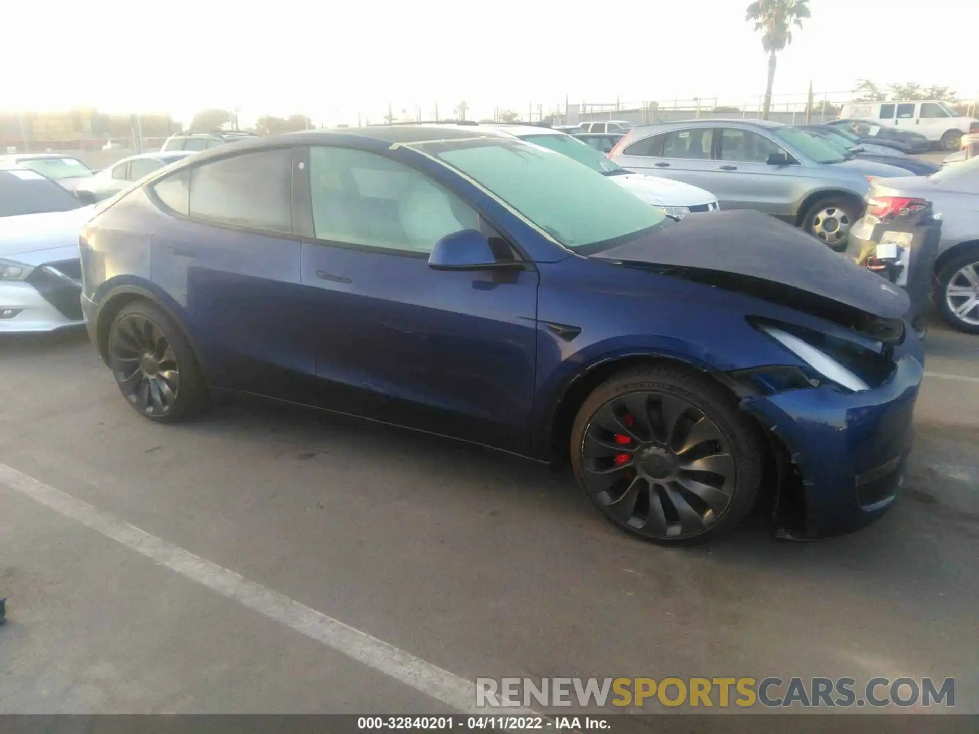 1 Photograph of a damaged car 7SAYGDEF7NF360834 TESLA MODEL Y 2022