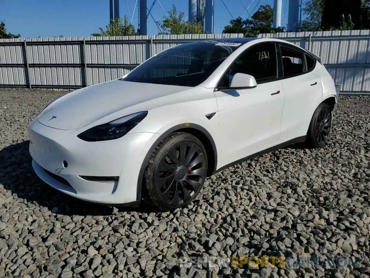 2 Photograph of a damaged car 7SAYGDEF7NF372286 TESLA MODEL Y 2022