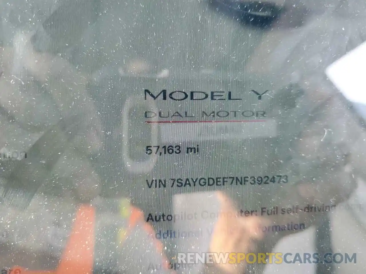 9 Photograph of a damaged car 7SAYGDEF7NF392473 TESLA MODEL Y 2022