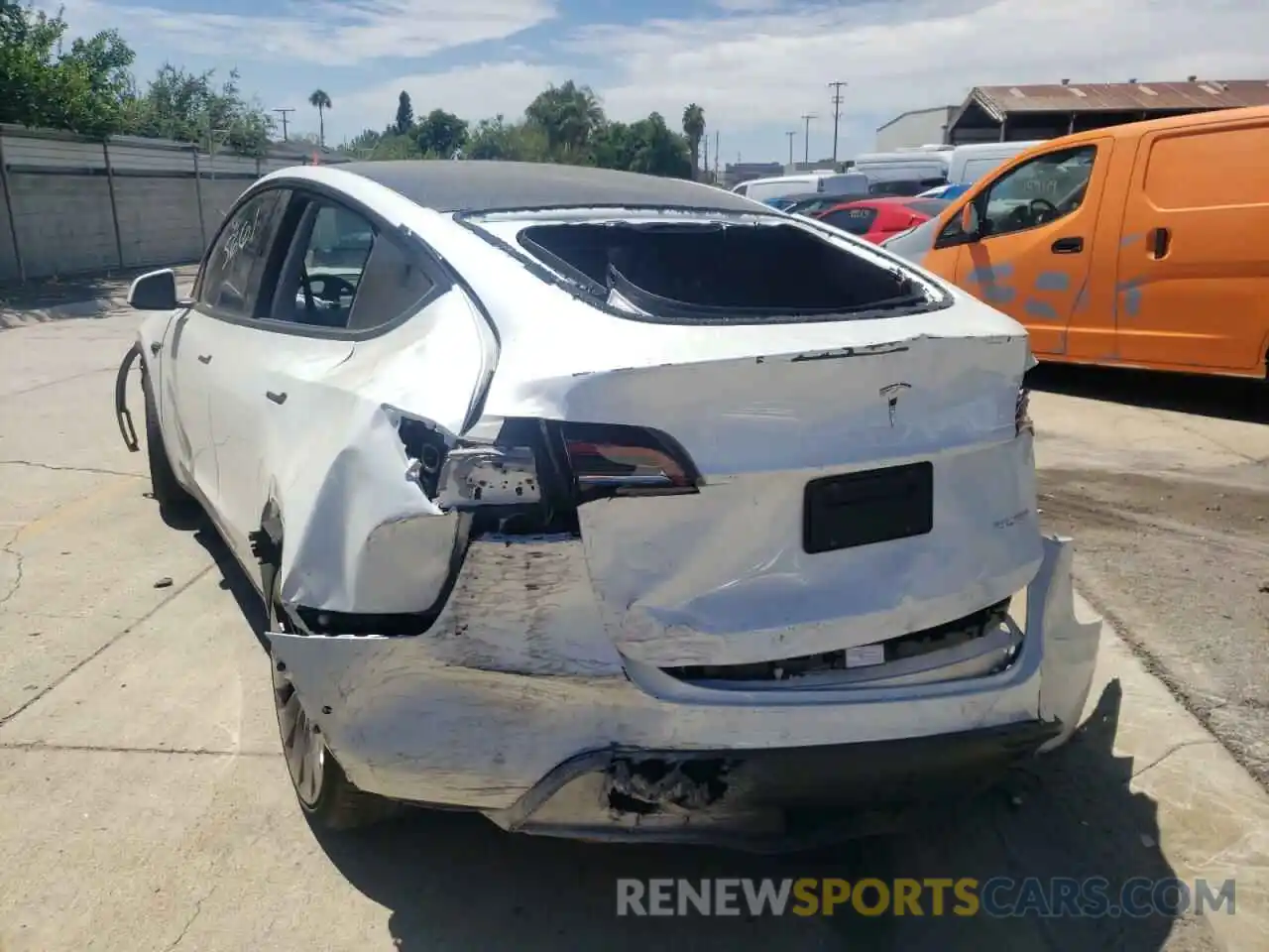 3 Photograph of a damaged car 7SAYGDEF7NF406632 TESLA MODEL Y 2022